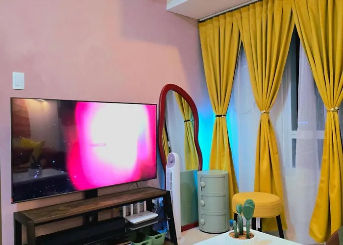 1br Spacious Cozy Chillout Hub At Grand View Tower Aparthotel