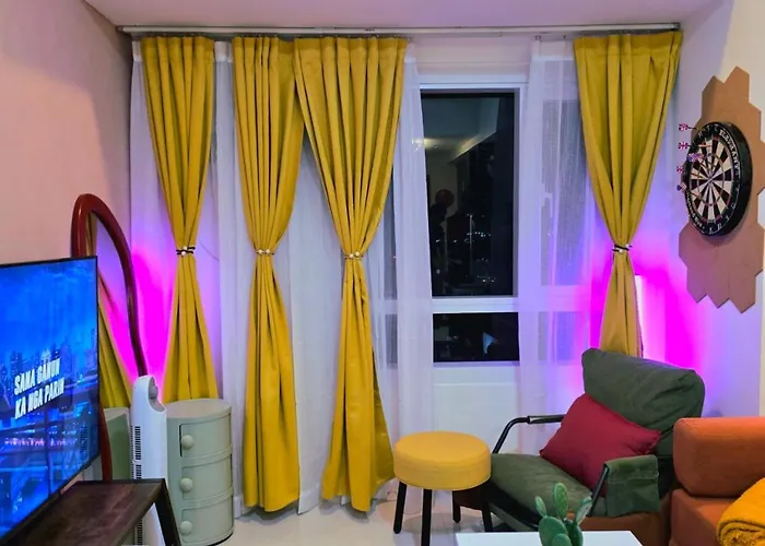 1br Spacious Cozy Chillout Hub At Grand View Tower