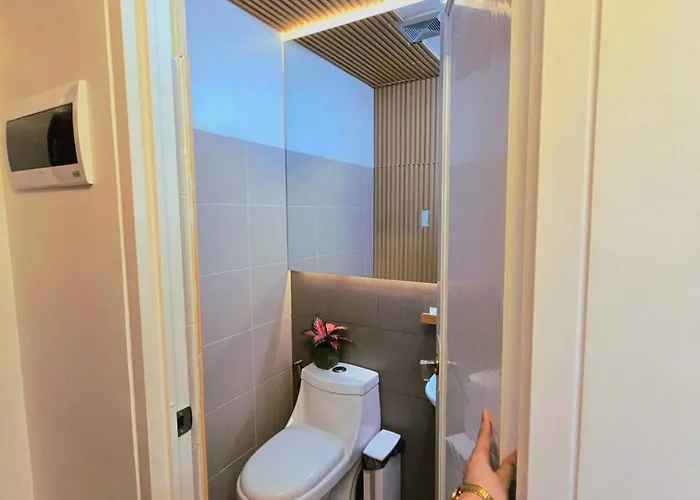 1br Spacious Cozy Chillout Hub At Grand View Tower 4*
